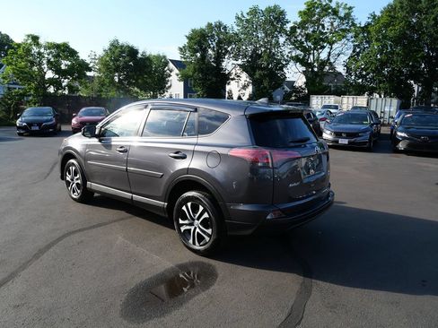 Used 2018 Toyota RAV4 LE w/ All Weather Liner Package AWD/4WD image 5