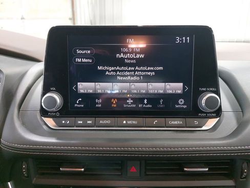 Certified 2023 Nissan Rogue SV AWD/4WD image 21
