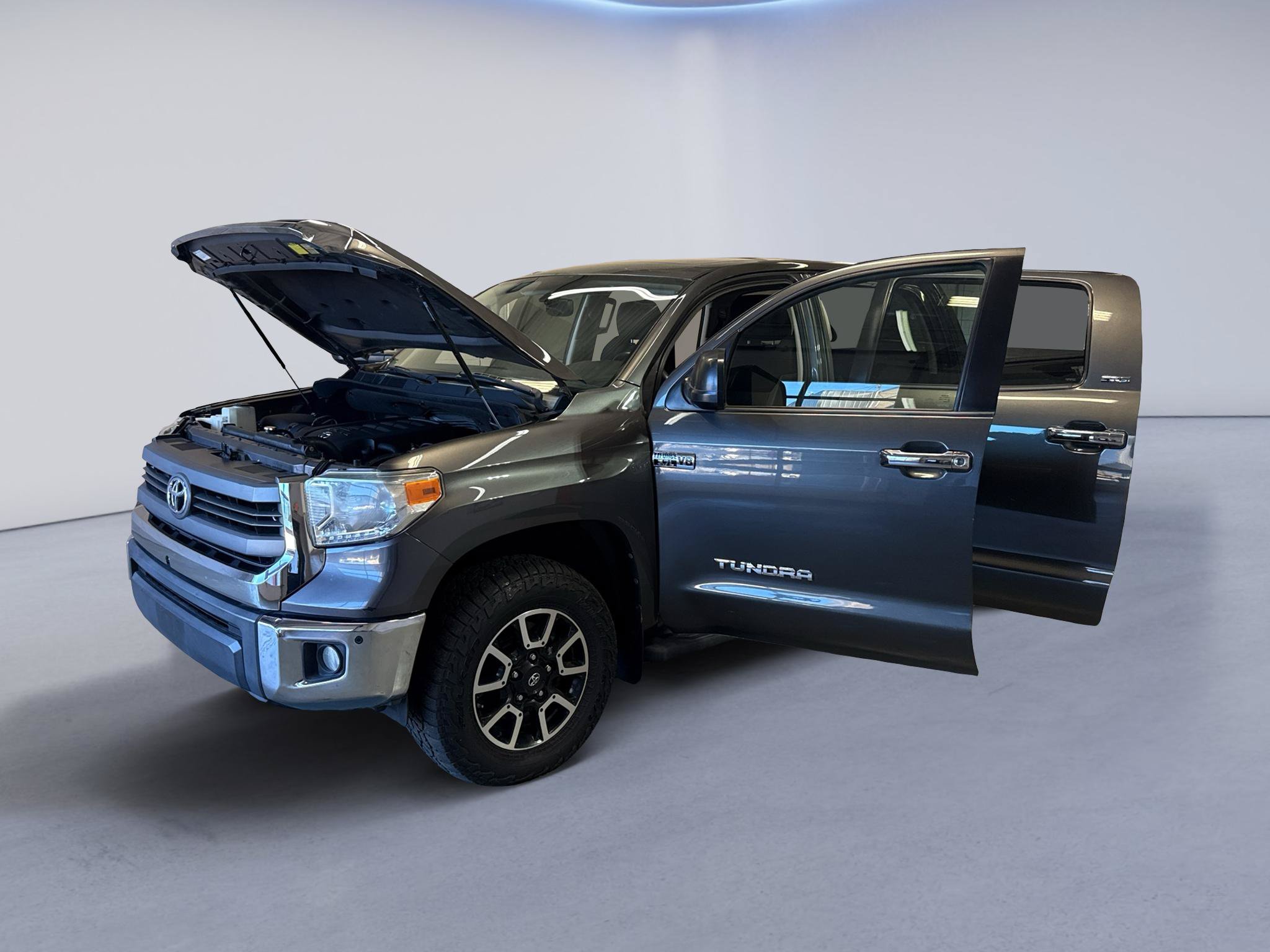 Used 2014 Toyota Tundra SR5 AWD/4WD image 11