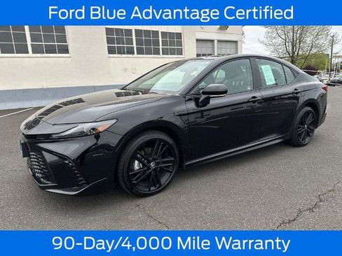 Used 2026 Toyota Camry XLE w/ Convenience Package AWD/4WD image 3