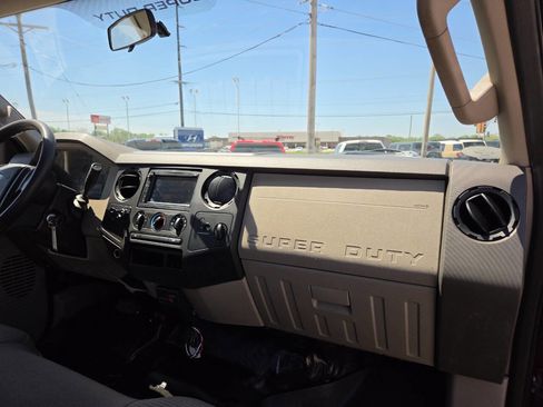 Used 2008 Ford F250 XL AWD/4WD image 25