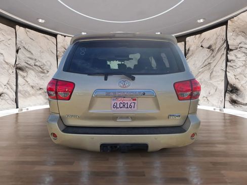 Used 2010 Toyota Sequoia Limited image 7