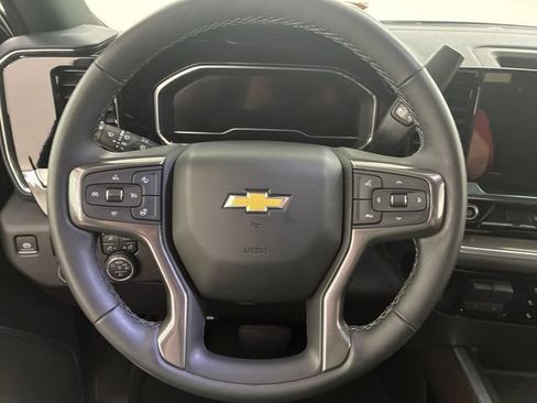 Used 2024 Chevrolet Silverado 2500 High Country w/ High Country Premium Package AWD/4WD image 22