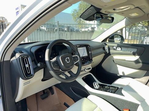 New 2026 Volvo XC40 B5 Plus w/ Protection Package Premier image 8