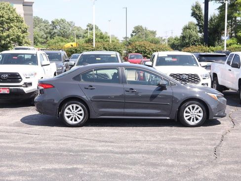 Certified 2025 Toyota Corolla LE w/ LE Premium Package FWD image 5