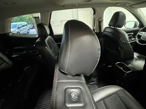 Used 2020 Kia Telluride S FWD image 40