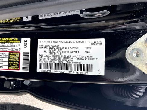 Used 2024 Toyota Tacoma 4x4 Double Cab Hybrid image 37
