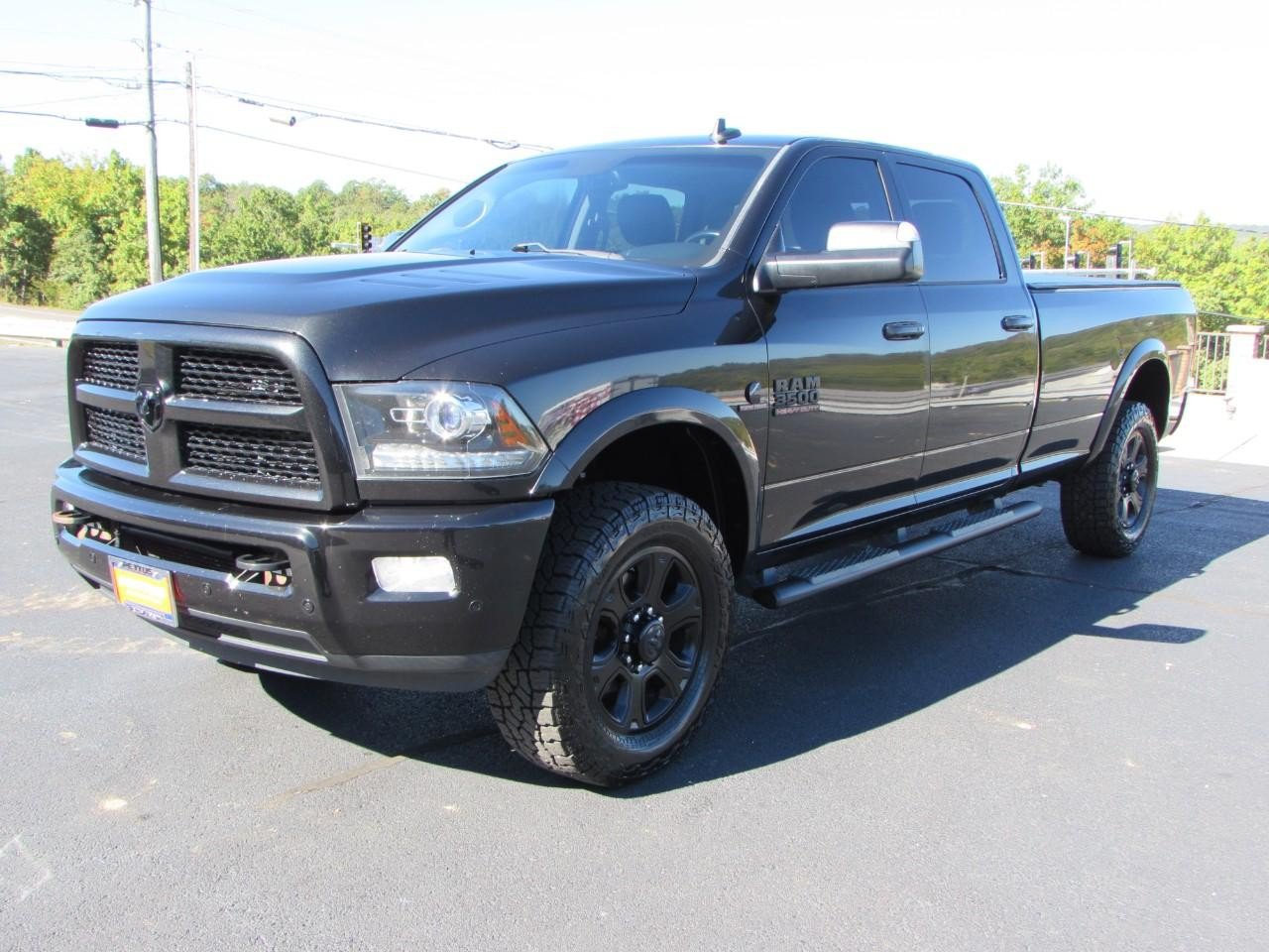 Used 2017 RAM 3500 Laramie w/ Sport Appearance Group AWD/4WD image 3