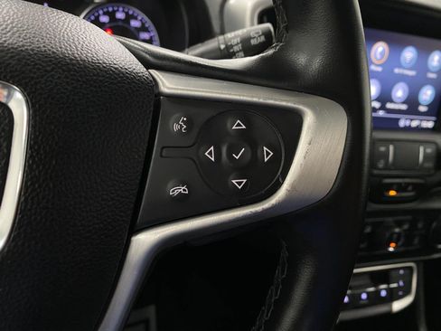 Used 2023 GMC Terrain SLT AWD/4WD image 17