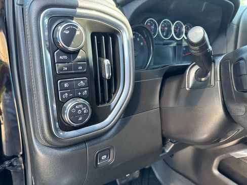 Used 2019 Chevrolet Silverado 1500 LTZ w/ LTZ Plus Package AWD/4WD image 19