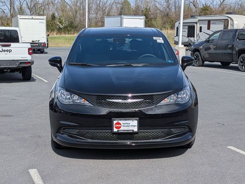 New 2026 Chrysler Voyager LX FWD image 2