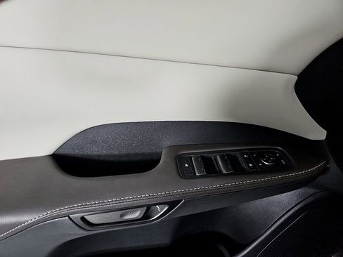 Used 2024 Lexus RX 350 Premium w/ Accessory Package (Z1) FWD image 14
