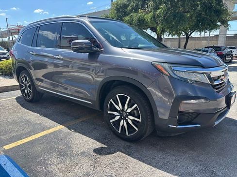 Used 2021 Honda Pilot Touring image 6