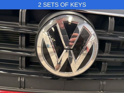 Used 2021 Volkswagen Jetta R-Line image 3