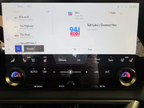 Used 2025 Lexus RX 350h w/ Convenience Package AWD/4WD image 39