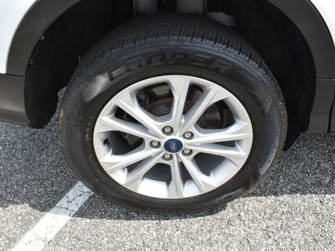 Used 2019 Ford Escape S image 37