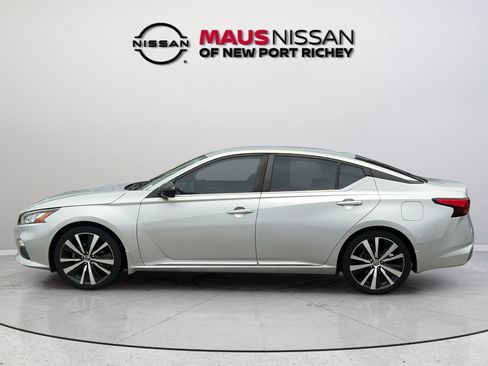 Used 2020 Nissan Altima 2.5 SR FWD image 7