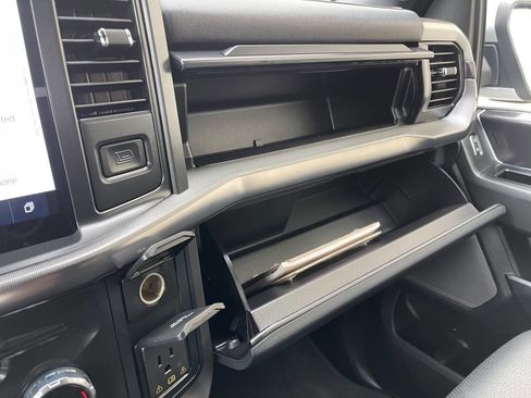 Used 2025 Ford F150 Lariat image 28