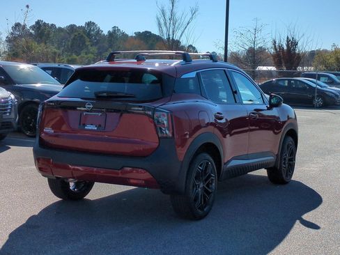 New 2026 Nissan Kicks SR image 4