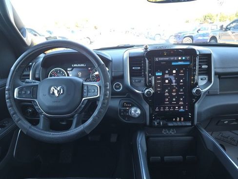 Used 2025 RAM 1500 Laramie w/ Laramie Southwest Edition image 13