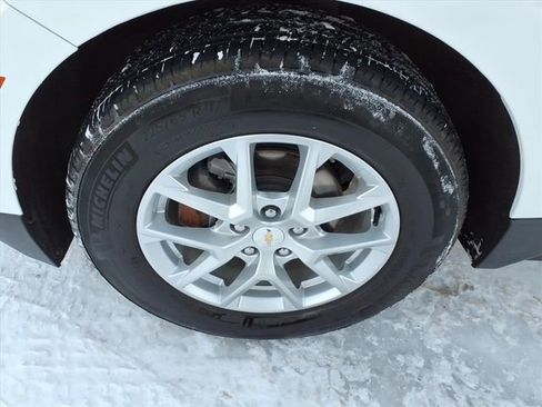 Used 2024 Chevrolet Equinox LT image 10