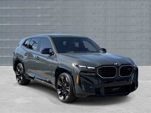 Used 2023 BMW XM w/ M Driver's Package AWD/4WD image 1