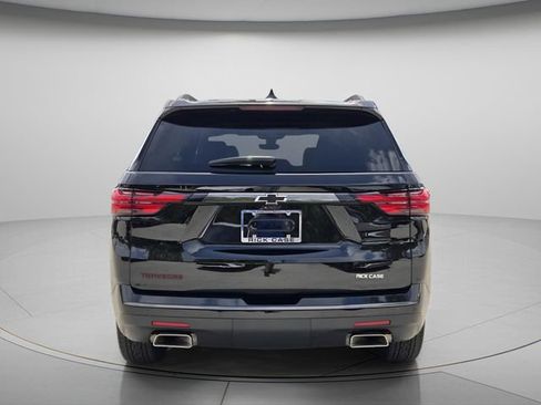Used 2022 Chevrolet Traverse Premier w/ Redline Edition FWD image 6