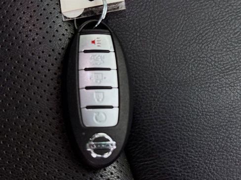 Used 2020 Nissan Maxima 3.5 SL w/ Floor Mat Group image 37