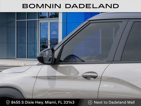 New 2026 Chevrolet TrailBlazer RS w/ Driver Confidence Package image 12