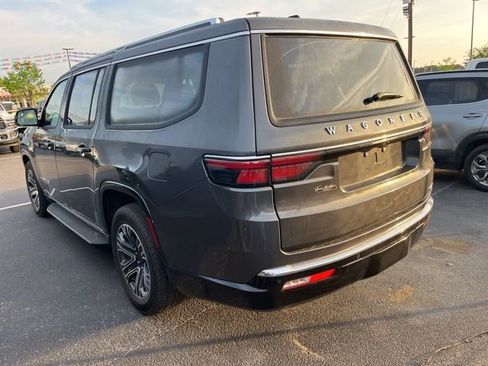 Used 2024 Jeep Wagoneer L Series II w/ Flexible Seating Group image 2