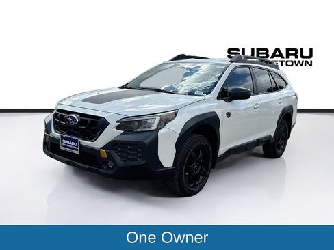 Certified 2025 Subaru Outback Wilderness AWD/4WD image 3