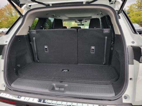 Certified 2025 INFINITI QX60 Pure w/ Cargo Package image 22