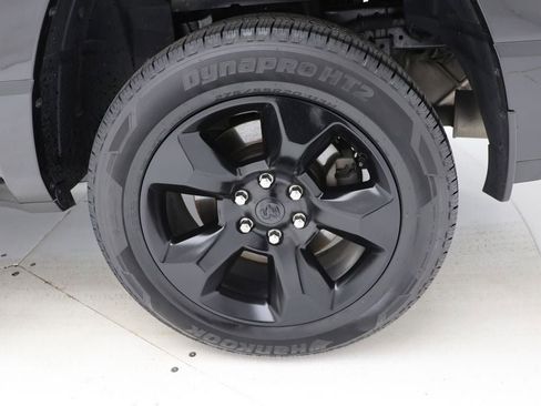 Used 2019 RAM 1500 Big Horn image 14