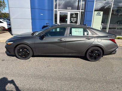 New 2026 Hyundai Elantra SEL Sport Premium
