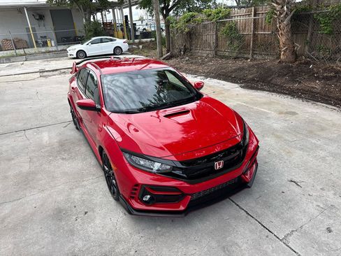 Used 2021 Honda Civic Type R image 3