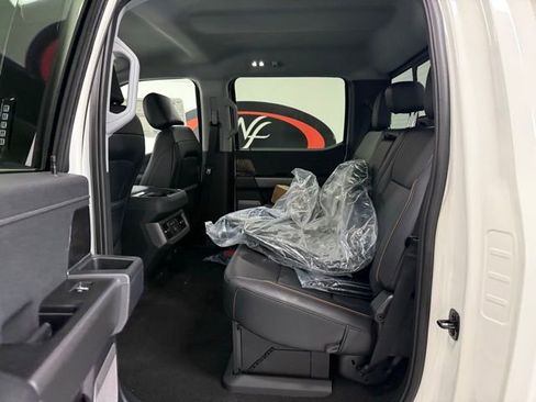 New 2026 Ford F250 Lariat w/ Lariat Premium Package image 16