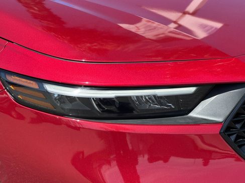 Used 2023 Honda Accord LX image 12