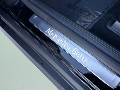 Certified 2026 Mercedes-Benz GLC 300 image 25