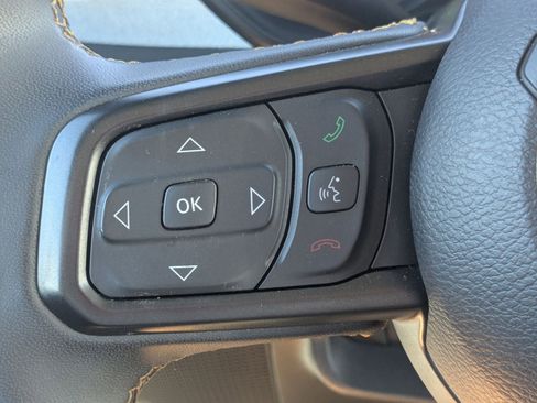 Used 2024 Jeep Wrangler Willys image 18