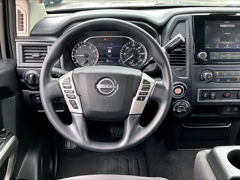 Used 2024 Nissan Titan SV w/ Accessory Utility Package image 10