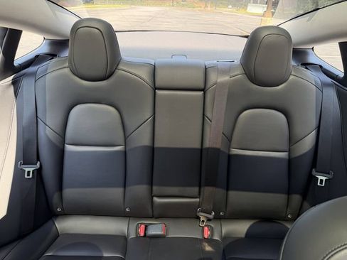 Used 2023 Tesla Model 3 Standard Range RWD image 27