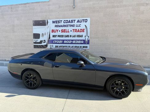 Used 2019 Dodge Challenger SXT w/ Blacktop Package RWD image 14