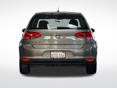 Used 2016 Volkswagen e-Golf SE image 6