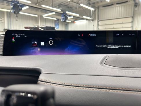 New 2026 Lincoln Navigator L Black Label AWD/4WD image 16