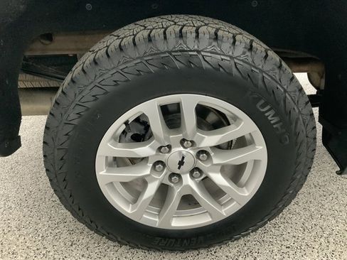 Used 2022 Chevrolet Silverado 1500 RST w/ Convenience Package II image 9