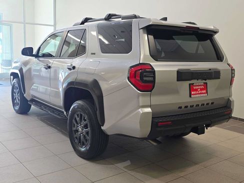 Certified 2026 Toyota 4Runner SR5 AWD/4WD image 4