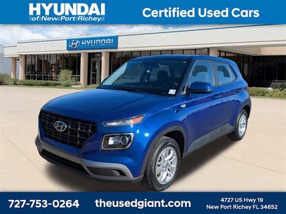 Used 2022 Hyundai Venue SE w/ Cargo Package
