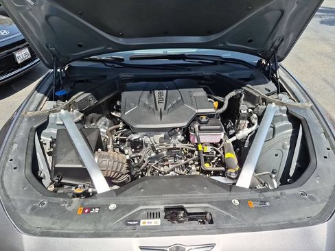 Used 2025 Genesis G70 2.5T RWD image 35