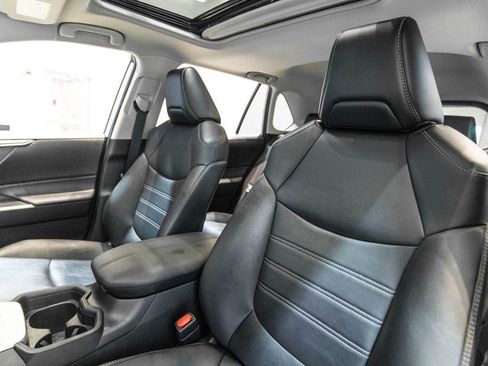 Used 2021 Toyota RAV4 XLE Premium AWD/4WD image 6