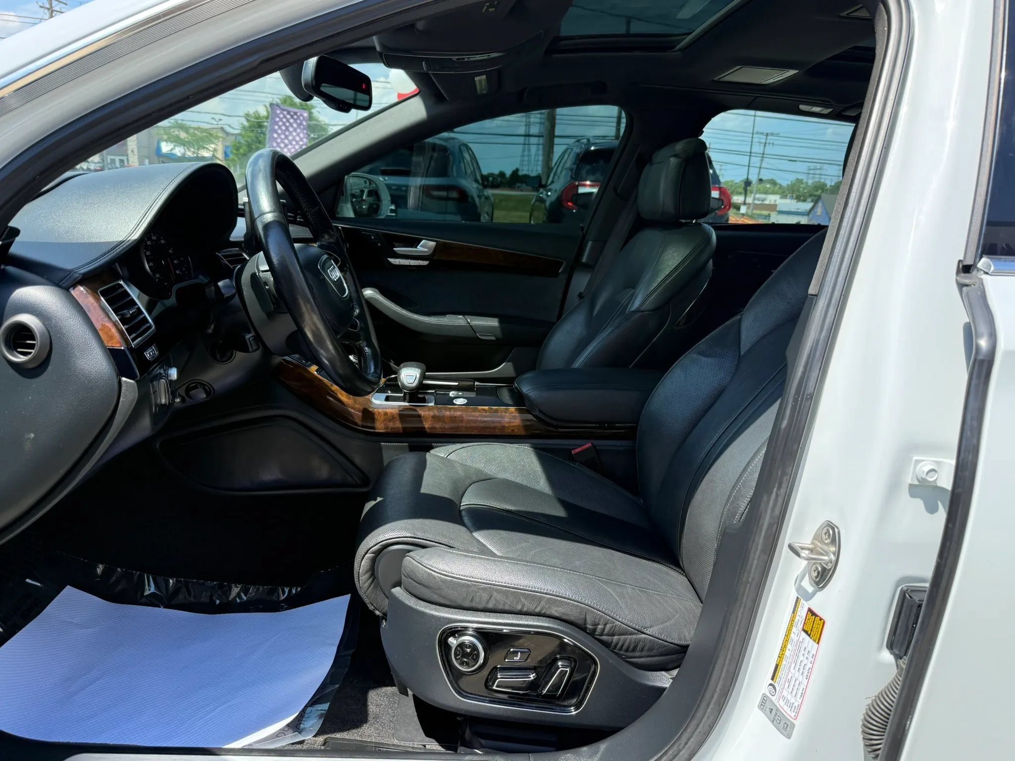 Used 2016 Audi A8 L 3.0T w/ Executive Package AWD/4WD image 19